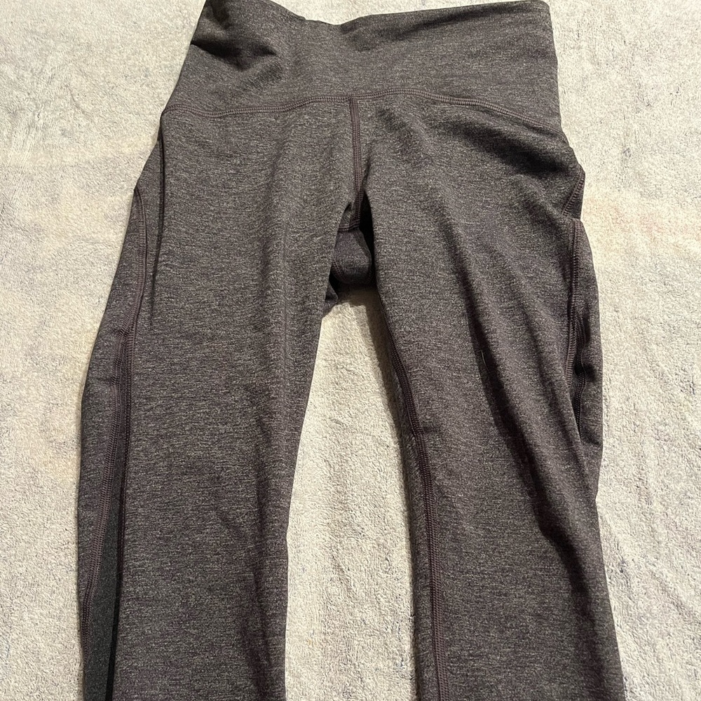 Lululemon Align High Rise Capri Pants (used)